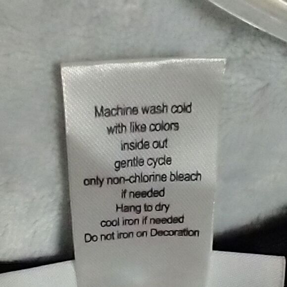 *USED* NorthStyle Long Sleeve Dress - Picture 2 of 6